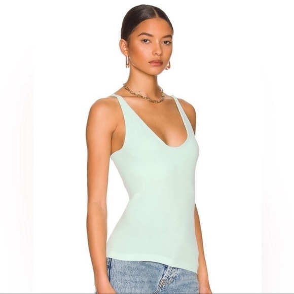 Nwot Free People Seamless Mint Green V-Neck Cami Tank Top size M/L - Picture 6 of 12
